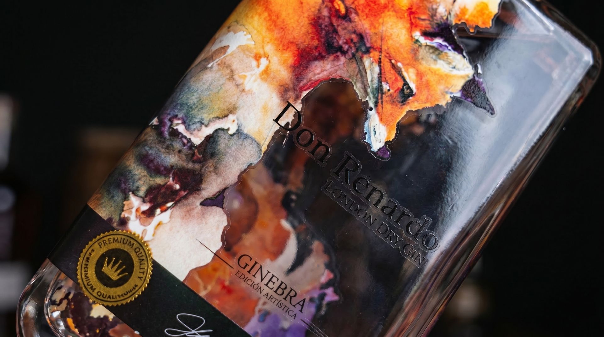 Packaging premium para regalo de empresa: Don Renardo Gin.